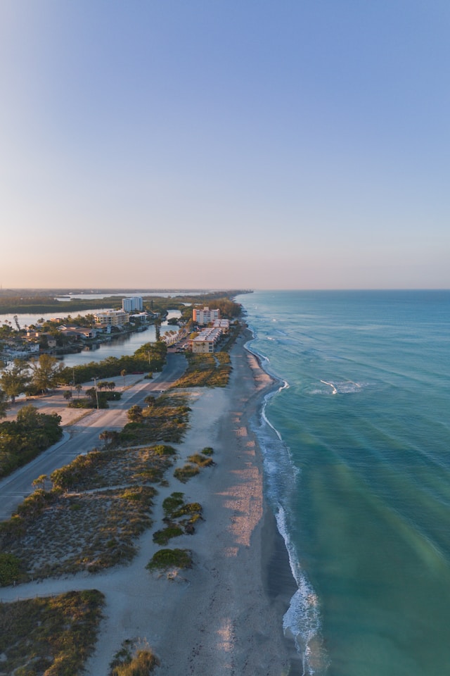 Best Places to Buy Airbnb Sarasota